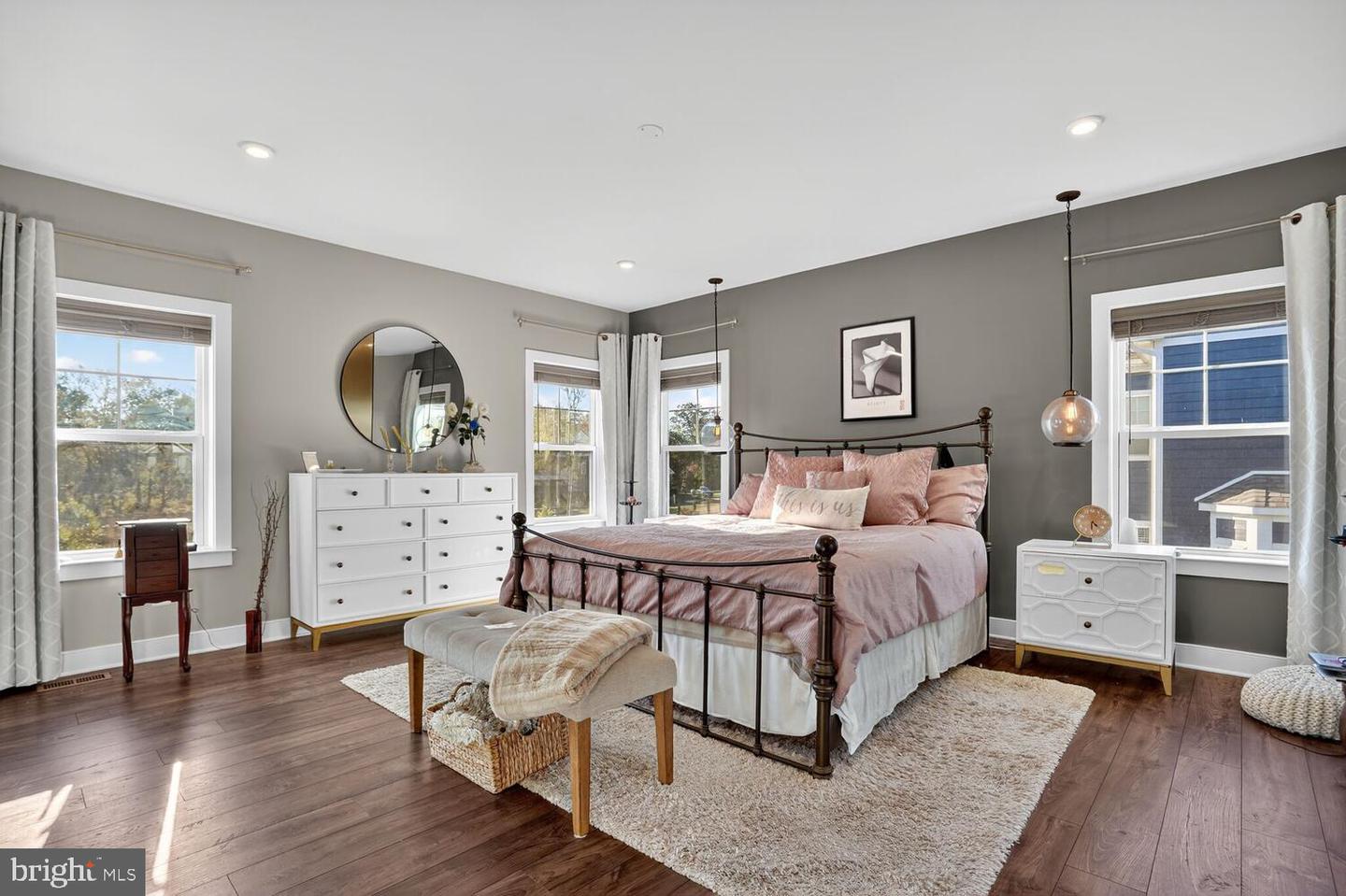 40925 ARCADIAN POND CT, ALDIE, Virginia 20105, 5 Bedrooms Bedrooms, ,4 BathroomsBathrooms,Residential,For sale,40925 ARCADIAN POND CT,VALO2109354 MLS # VALO2109354