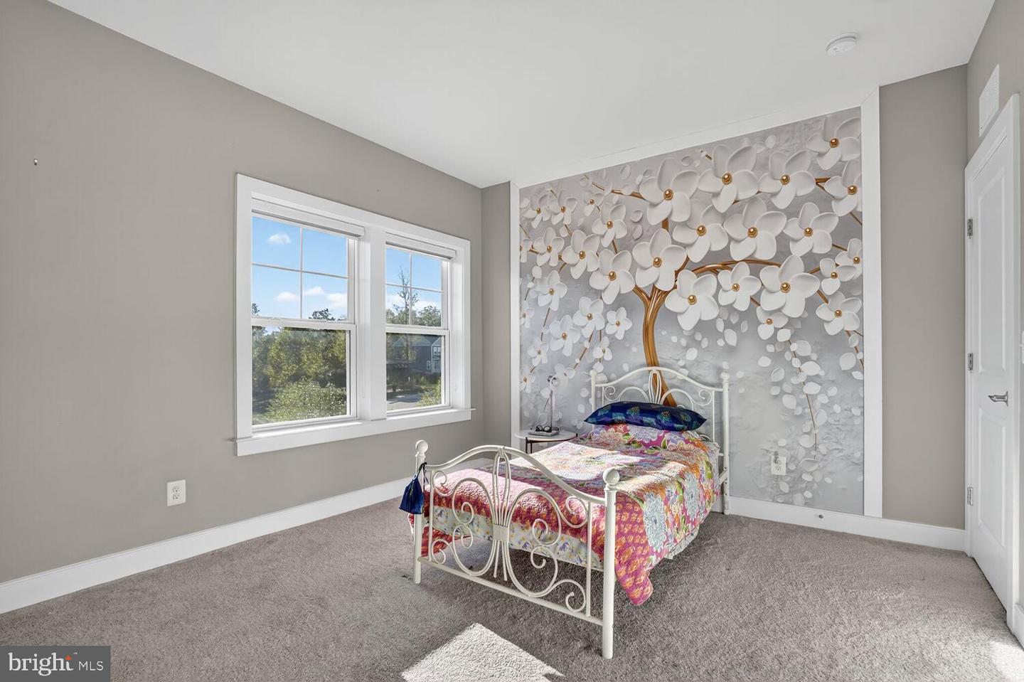 40925 ARCADIAN POND CT, ALDIE, Virginia 20105, 5 Bedrooms Bedrooms, ,4 BathroomsBathrooms,Residential,For sale,40925 ARCADIAN POND CT,VALO2109354 MLS # VALO2109354