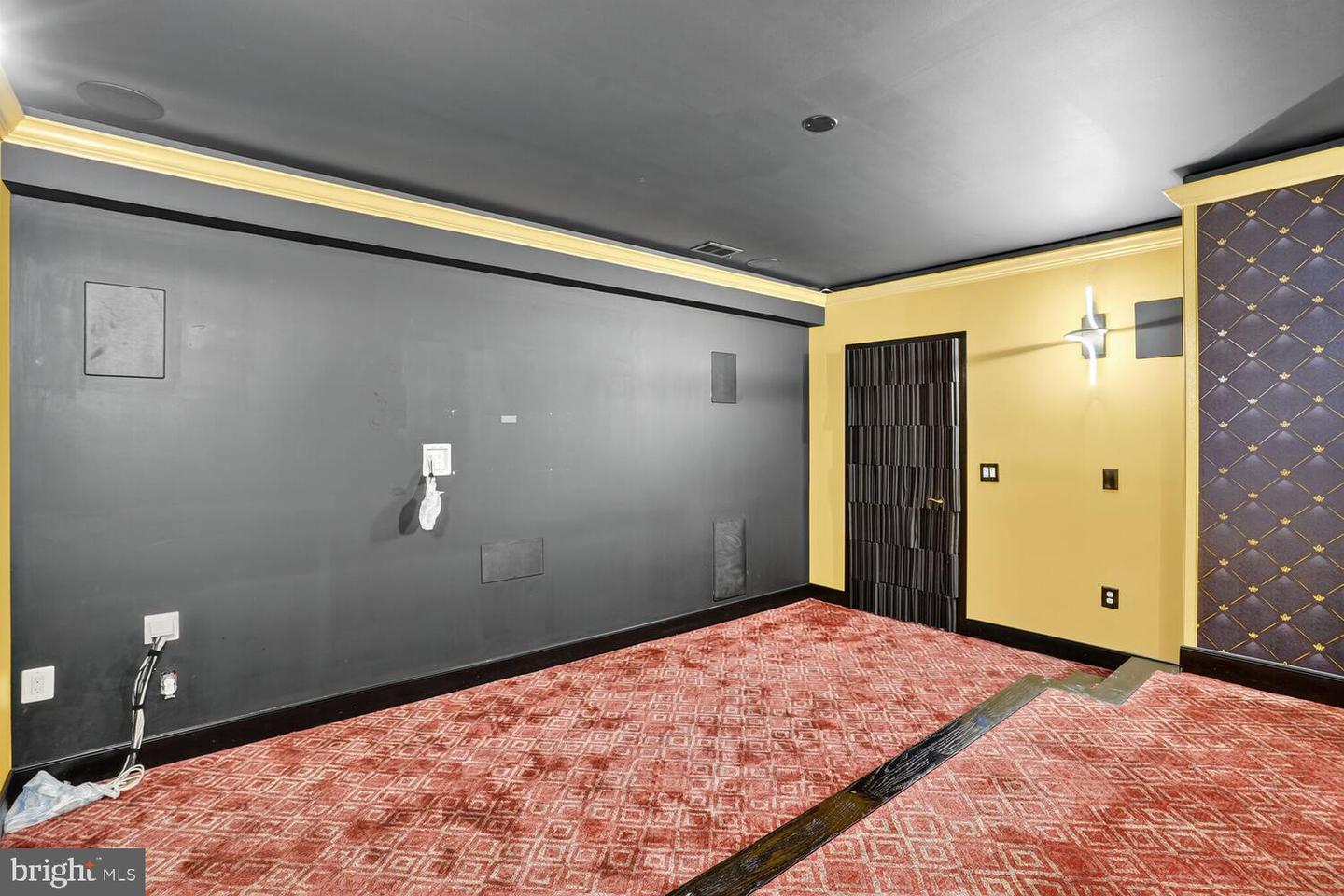 40925 ARCADIAN POND CT, ALDIE, Virginia 20105, 5 Bedrooms Bedrooms, ,4 BathroomsBathrooms,Residential,For sale,40925 ARCADIAN POND CT,VALO2109354 MLS # VALO2109354