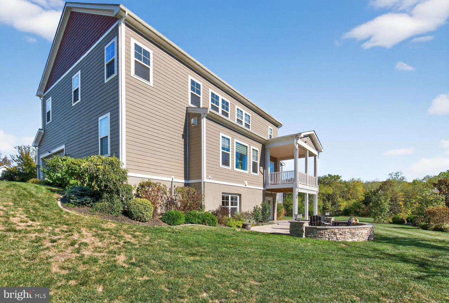 40925 ARCADIAN POND CT, ALDIE, Virginia 20105, 5 Bedrooms Bedrooms, ,4 BathroomsBathrooms,Residential,For sale,40925 ARCADIAN POND CT,VALO2109354 MLS # VALO2109354