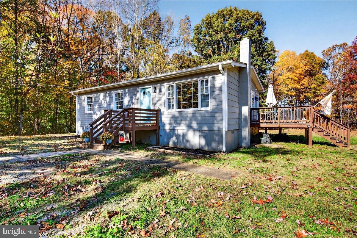 565 VENABLE RD, PALMYRA, Virginia 22963, 3 Bedrooms Bedrooms, 6 Rooms Rooms,1 BathroomBathrooms,Residential,For sale,565 VENABLE RD,VAFN2000536 MLS # VAFN2000536