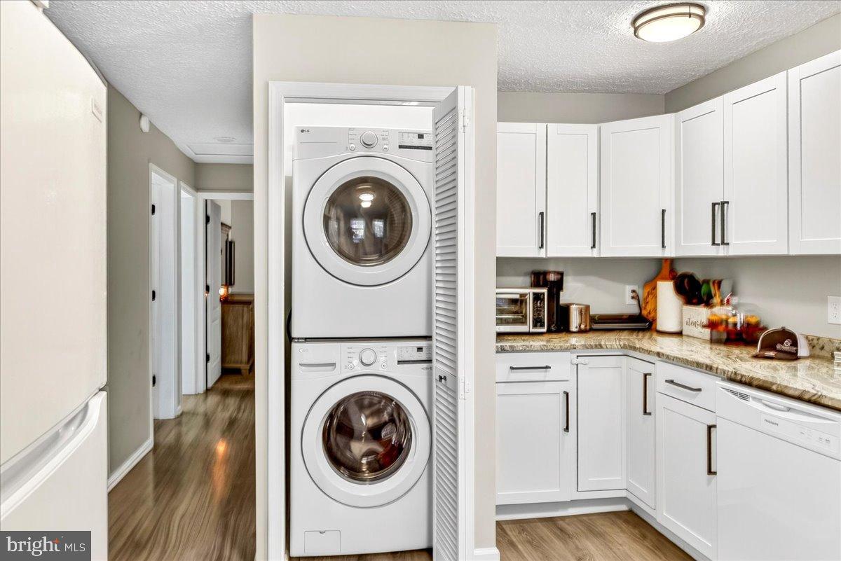 565 VENABLE RD, PALMYRA, Virginia 22963, 3 Bedrooms Bedrooms, 6 Rooms Rooms,1 BathroomBathrooms,Residential,For sale,565 VENABLE RD,VAFN2000536 MLS # VAFN2000536