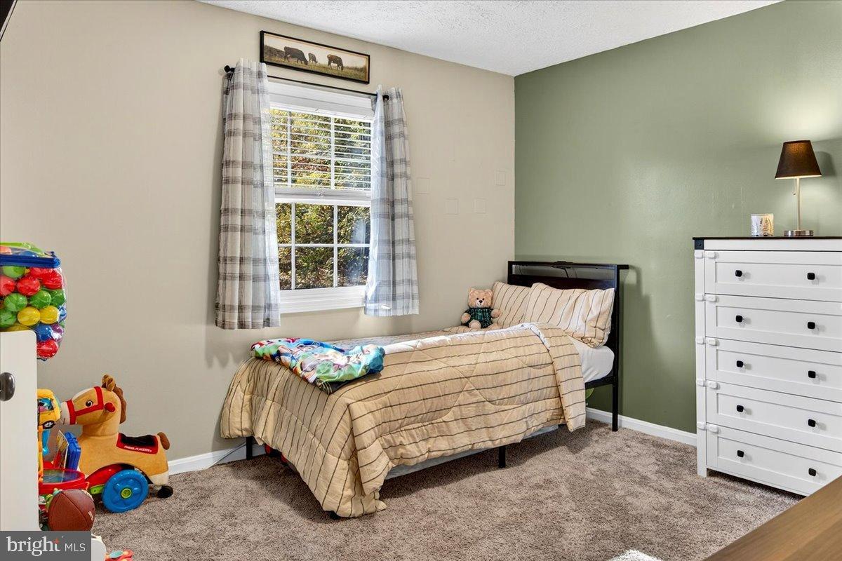 565 VENABLE RD, PALMYRA, Virginia 22963, 3 Bedrooms Bedrooms, 6 Rooms Rooms,1 BathroomBathrooms,Residential,For sale,565 VENABLE RD,VAFN2000536 MLS # VAFN2000536