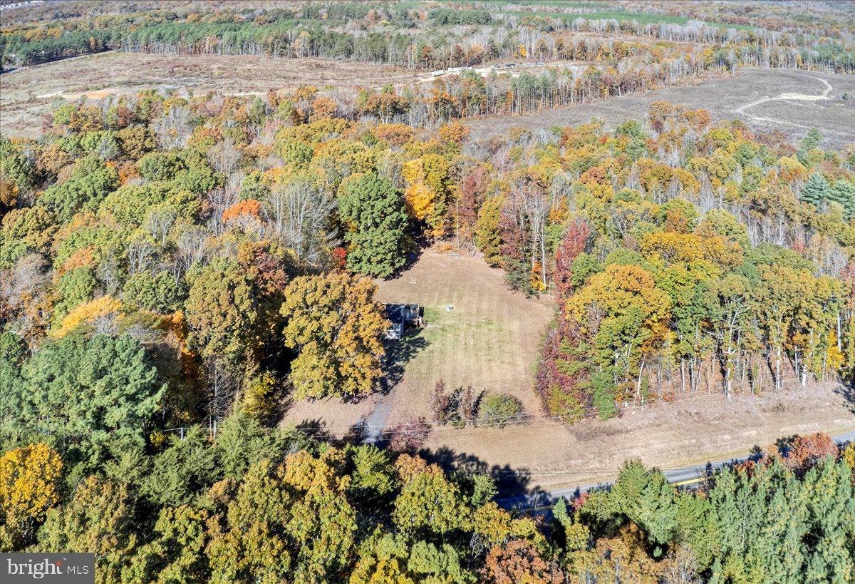 565 VENABLE RD, PALMYRA, Virginia 22963, 3 Bedrooms Bedrooms, 6 Rooms Rooms,1 BathroomBathrooms,Residential,For sale,565 VENABLE RD,VAFN2000536 MLS # VAFN2000536