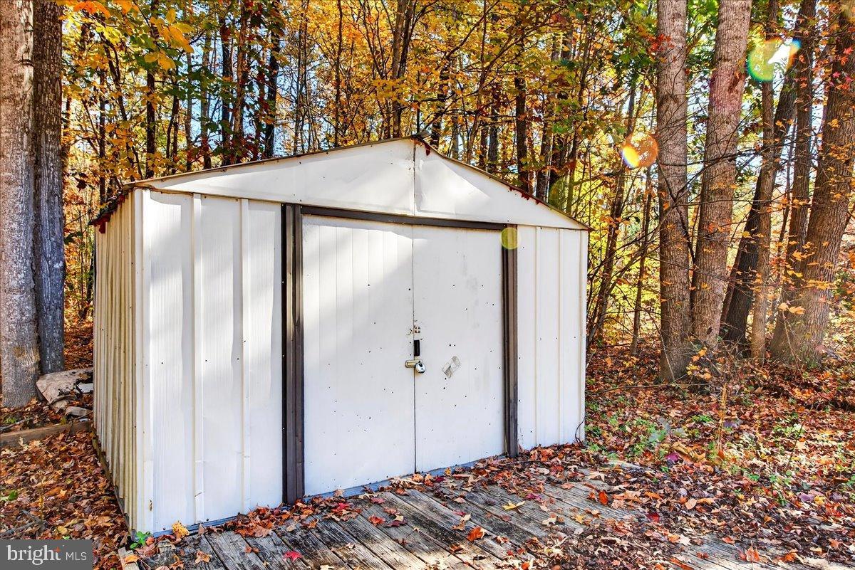 565 VENABLE RD, PALMYRA, Virginia 22963, 3 Bedrooms Bedrooms, 6 Rooms Rooms,1 BathroomBathrooms,Residential,For sale,565 VENABLE RD,VAFN2000536 MLS # VAFN2000536