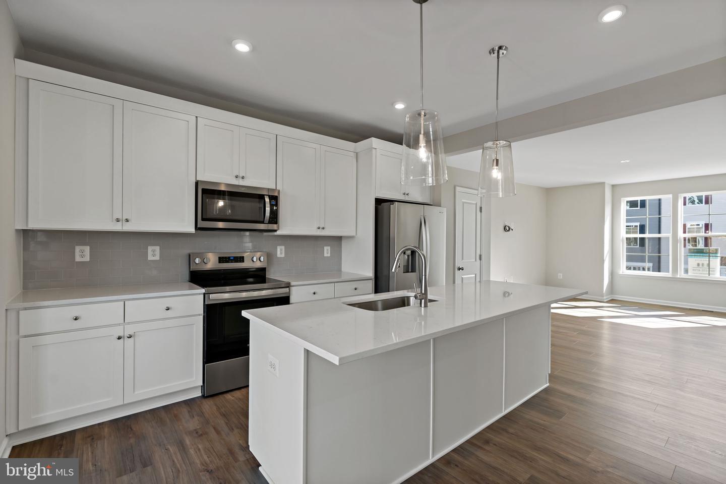 214 MONTEITH DR, WINCHESTER, Virginia 22601, 4 Bedrooms Bedrooms, ,3 BathroomsBathrooms,Residential,For sale,214 MONTEITH DR,VAWI2009390 MLS # VAWI2009390