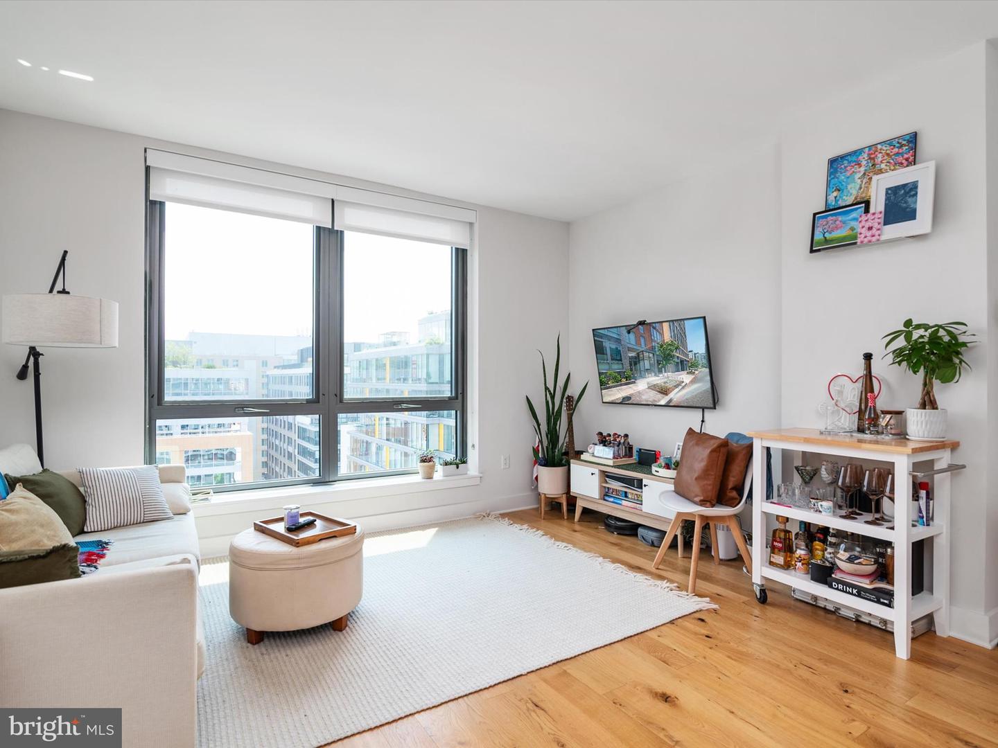 1211 VAN ST SE #1110, WASHINGTON, District Of Columbia 20003, 1 Bedroom Bedrooms, ,1 BathroomBathrooms,Residential,For sale,1211 VAN ST SE #1110,DCDC2230164 MLS # DCDC2230164