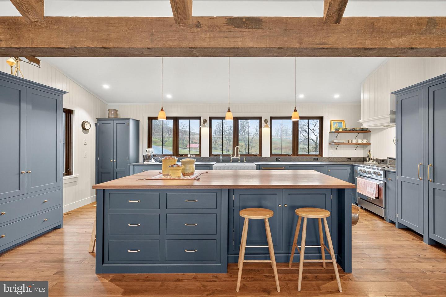 63 RILEY HOLLOW RD, HUNTLY, Virginia 22640, 2 Bedrooms Bedrooms, 7 Rooms Rooms,2 BathroomsBathrooms,Residential,For sale,63 RILEY HOLLOW RD,VARP2002376 MLS # VARP2002376