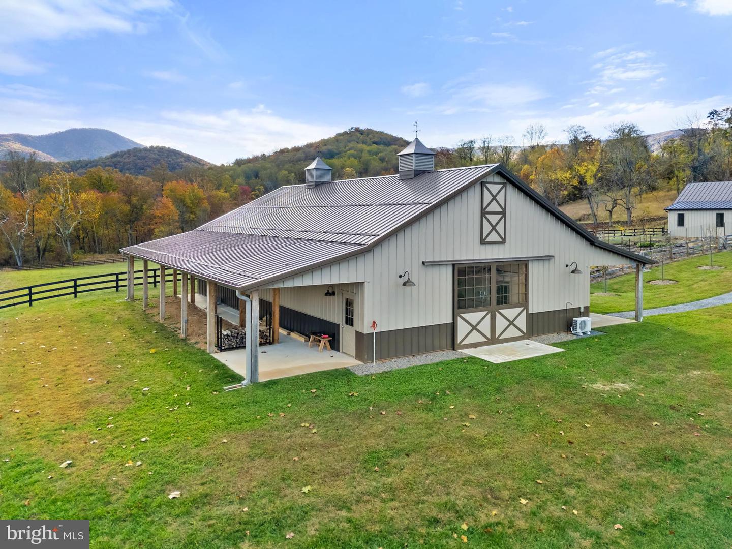 63 RILEY HOLLOW RD, HUNTLY, Virginia 22640, 2 Bedrooms Bedrooms, 7 Rooms Rooms,2 BathroomsBathrooms,Residential,For sale,63 RILEY HOLLOW RD,VARP2002376 MLS # VARP2002376