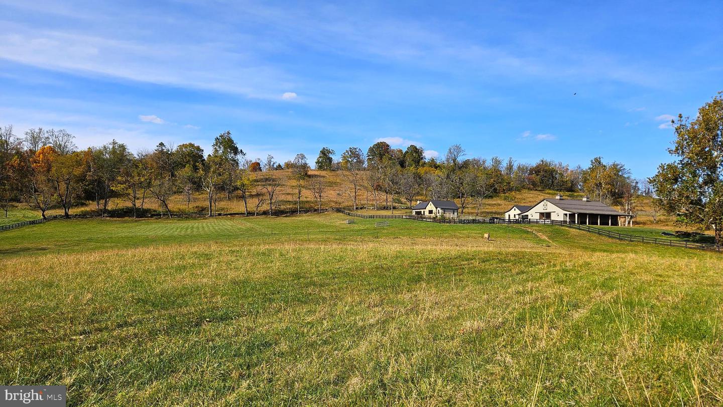 63 RILEY HOLLOW RD, HUNTLY, Virginia 22640, 2 Bedrooms Bedrooms, 7 Rooms Rooms,2 BathroomsBathrooms,Residential,For sale,63 RILEY HOLLOW RD,VARP2002376 MLS # VARP2002376