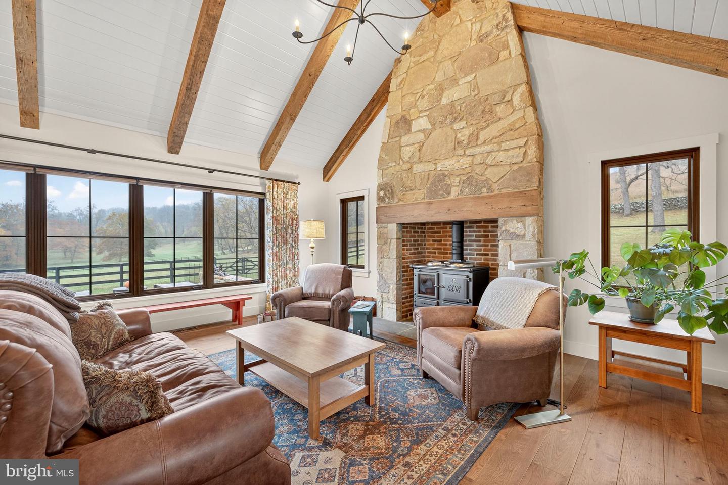 63 RILEY HOLLOW RD, HUNTLY, Virginia 22640, 2 Bedrooms Bedrooms, 7 Rooms Rooms,2 BathroomsBathrooms,Residential,For sale,63 RILEY HOLLOW RD,VARP2002376 MLS # VARP2002376