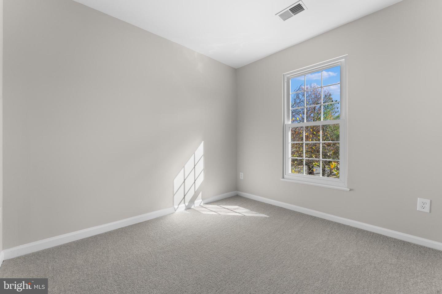 10181 SPEEDWELL CT, MANASSAS, Virginia 20110, 4 Bedrooms Bedrooms, 8 Rooms Rooms,3 BathroomsBathrooms,Residential,For sale,10181 SPEEDWELL CT,VAMN2009634 MLS # VAMN2009634 10181 SPEEDWELL CT, MANASSAS, Virginia 20110, 4 Bedrooms Bedrooms, 8 Rooms Rooms,3 BathroomsBathrooms,Residential,For sale,10181 SPEEDWELL CT,VAMN2009634 MLS # VAMN2009634