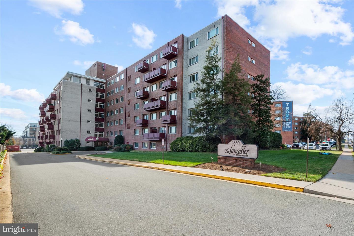 1830 COLUMBIA PIKE #115, ARLINGTON, Virginia 22204, 1 Bedroom Bedrooms, ,1 BathroomBathrooms,Residential,For sale,1830 COLUMBIA PIKE #115,VAAR2051138 MLS # VAAR2051138