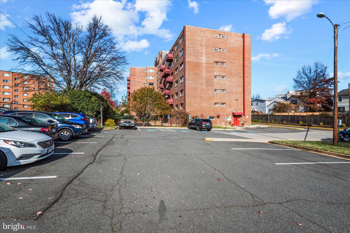 1830 COLUMBIA PIKE #115, ARLINGTON, Virginia 22204, 1 Bedroom Bedrooms, ,1 BathroomBathrooms,Residential,For sale,1830 COLUMBIA PIKE #115,VAAR2051138 MLS # VAAR2051138