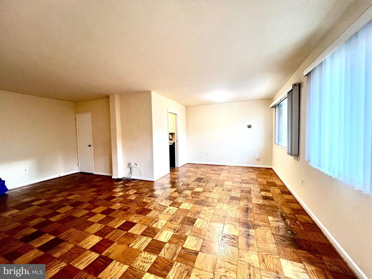 1830 COLUMBIA PIKE #115, ARLINGTON, Virginia 22204, 1 Bedroom Bedrooms, ,1 BathroomBathrooms,Residential,For sale,1830 COLUMBIA PIKE #115,VAAR2051138 MLS # VAAR2051138