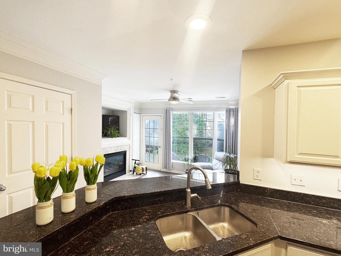 21897 ELKINS TER, STERLING, Virginia 20166, 2 Bedrooms Bedrooms, 5 Rooms Rooms,2 BathroomsBathrooms,Residential,For sale,21897 ELKINS TER,VALO2103944 MLS # VALO2103944 21897 ELKINS TER, STERLING, Virginia 20166, 2 Bedrooms Bedrooms, 5 Rooms Rooms,2 BathroomsBathrooms,Residential,For sale,21897 ELKINS TER,VALO2103944 MLS # VALO2103944