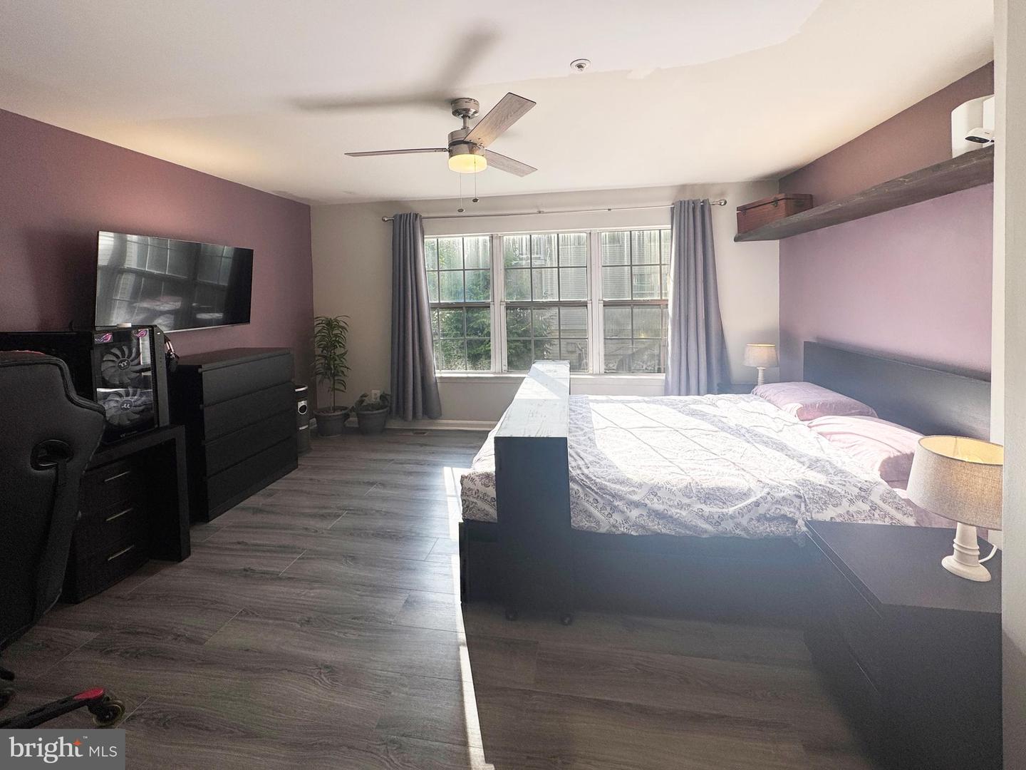 21897 ELKINS TER, STERLING, Virginia 20166, 2 Bedrooms Bedrooms, 5 Rooms Rooms,2 BathroomsBathrooms,Residential,For sale,21897 ELKINS TER,VALO2103944 MLS # VALO2103944 21897 ELKINS TER, STERLING, Virginia 20166, 2 Bedrooms Bedrooms, 5 Rooms Rooms,2 BathroomsBathrooms,Residential,For sale,21897 ELKINS TER,VALO2103944 MLS # VALO2103944