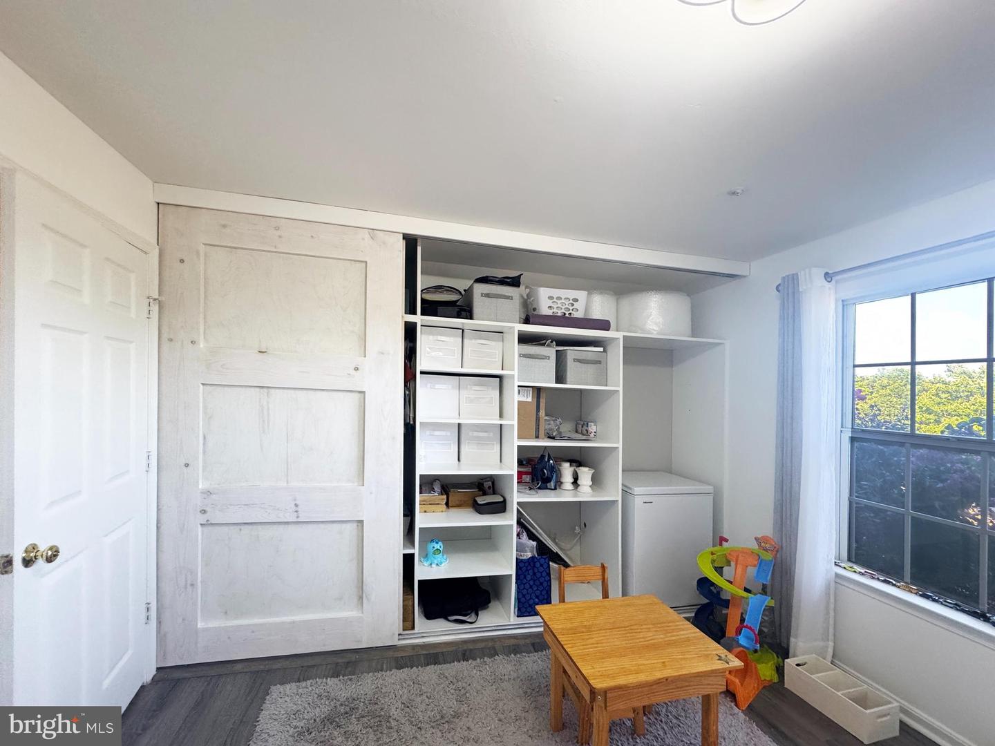 21897 ELKINS TER, STERLING, Virginia 20166, 2 Bedrooms Bedrooms, 5 Rooms Rooms,2 BathroomsBathrooms,Residential,For sale,21897 ELKINS TER,VALO2103944 MLS # VALO2103944 21897 ELKINS TER, STERLING, Virginia 20166, 2 Bedrooms Bedrooms, 5 Rooms Rooms,2 BathroomsBathrooms,Residential,For sale,21897 ELKINS TER,VALO2103944 MLS # VALO2103944