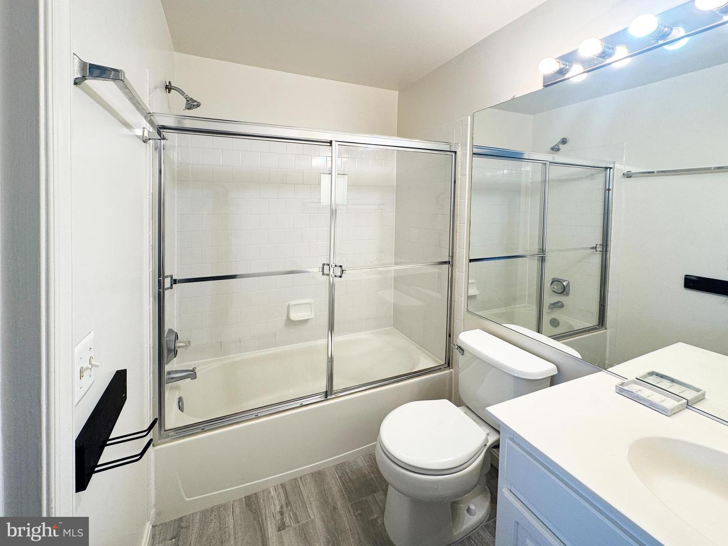 21897 ELKINS TER, STERLING, Virginia 20166, 2 Bedrooms Bedrooms, 5 Rooms Rooms,2 BathroomsBathrooms,Residential,For sale,21897 ELKINS TER,VALO2103944 MLS # VALO2103944 21897 ELKINS TER, STERLING, Virginia 20166, 2 Bedrooms Bedrooms, 5 Rooms Rooms,2 BathroomsBathrooms,Residential,For sale,21897 ELKINS TER,VALO2103944 MLS # VALO2103944