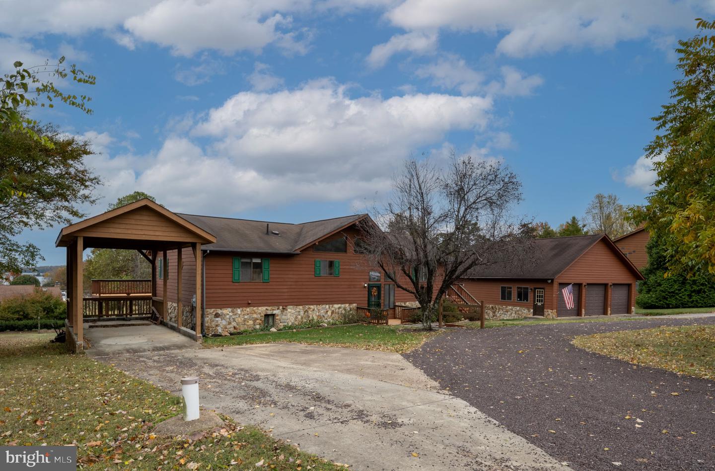 926 WINDWAY LN, MINERAL, Virginia 23117, 5 Bedrooms Bedrooms, ,3 BathroomsBathrooms,Residential,For sale,926 WINDWAY LN,VALA2008688 MLS # VALA2008688