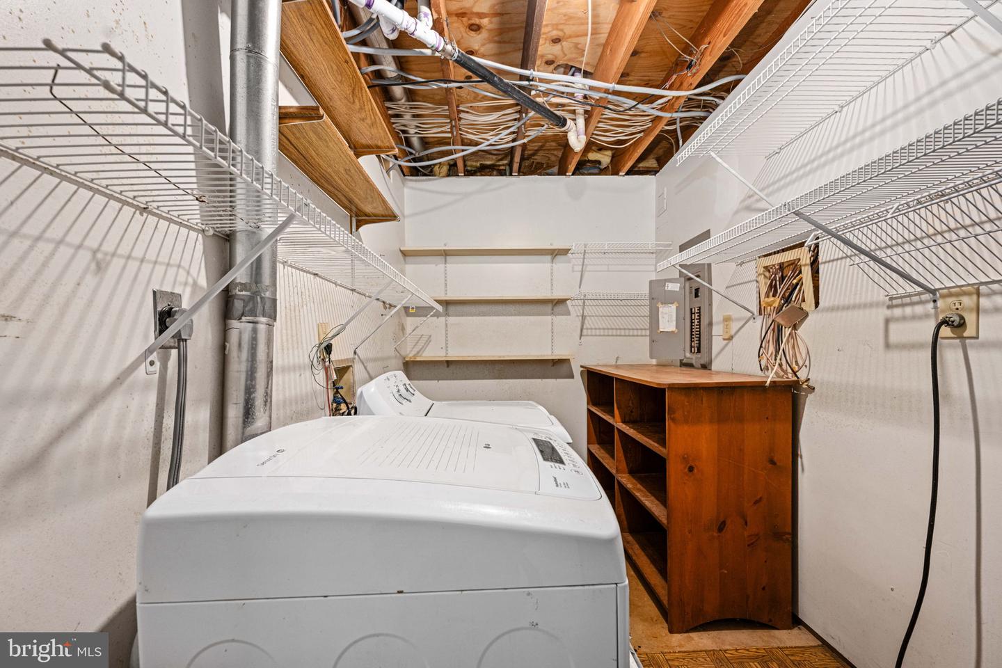 926 WINDWAY LN, MINERAL, Virginia 23117, 5 Bedrooms Bedrooms, ,3 BathroomsBathrooms,Residential,For sale,926 WINDWAY LN,VALA2008688 MLS # VALA2008688