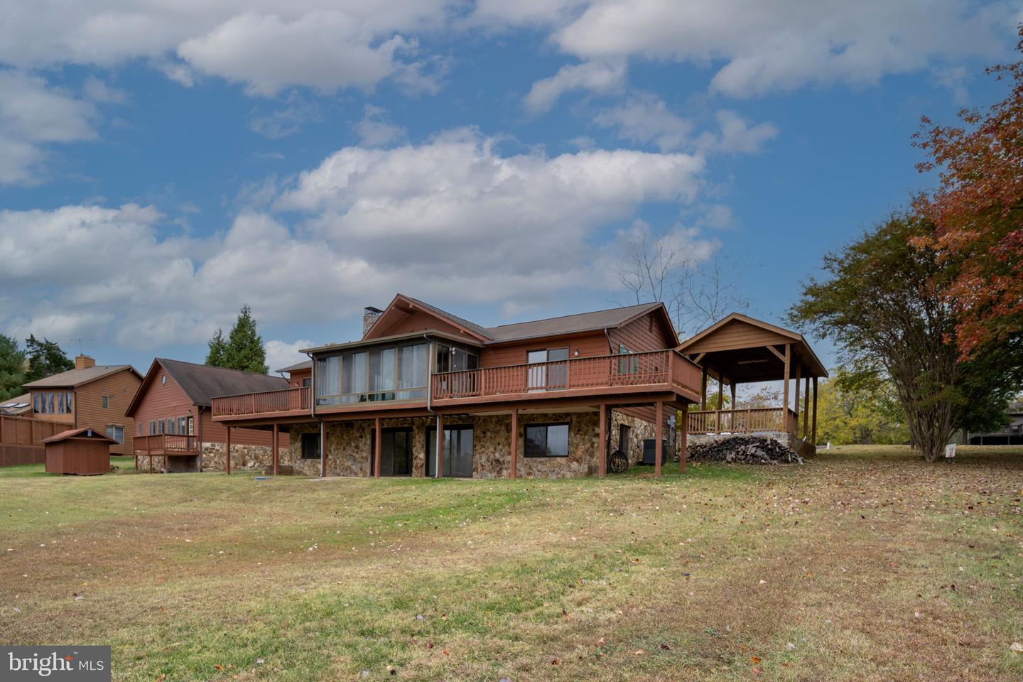 926 WINDWAY LN, MINERAL, Virginia 23117, 5 Bedrooms Bedrooms, ,3 BathroomsBathrooms,Residential,For sale,926 WINDWAY LN,VALA2008688 MLS # VALA2008688