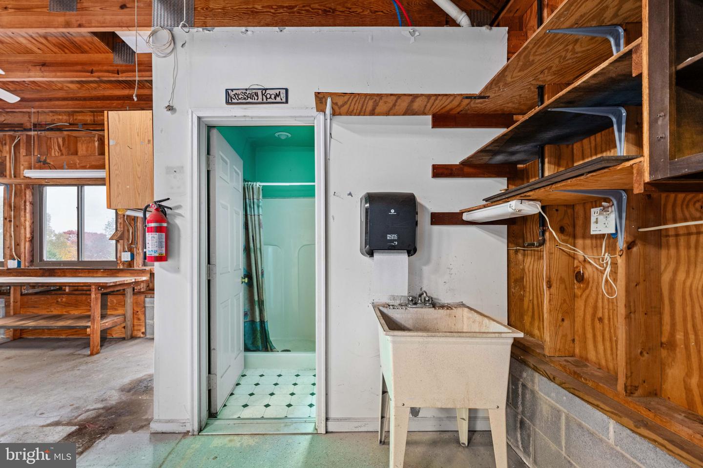 926 WINDWAY LN, MINERAL, Virginia 23117, 5 Bedrooms Bedrooms, ,3 BathroomsBathrooms,Residential,For sale,926 WINDWAY LN,VALA2008688 MLS # VALA2008688