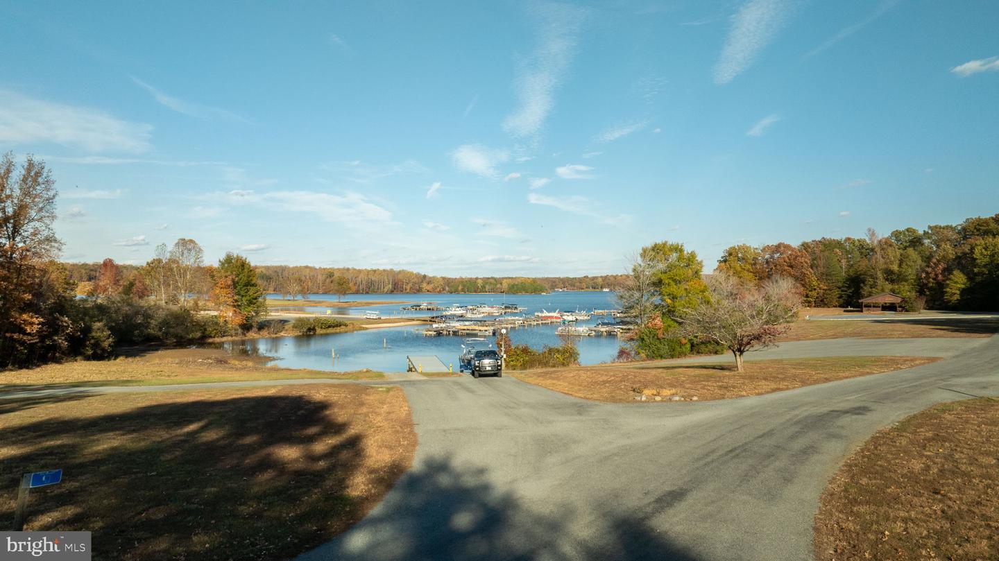 926 WINDWAY LN, MINERAL, Virginia 23117, 5 Bedrooms Bedrooms, ,3 BathroomsBathrooms,Residential,For sale,926 WINDWAY LN,VALA2008688 MLS # VALA2008688