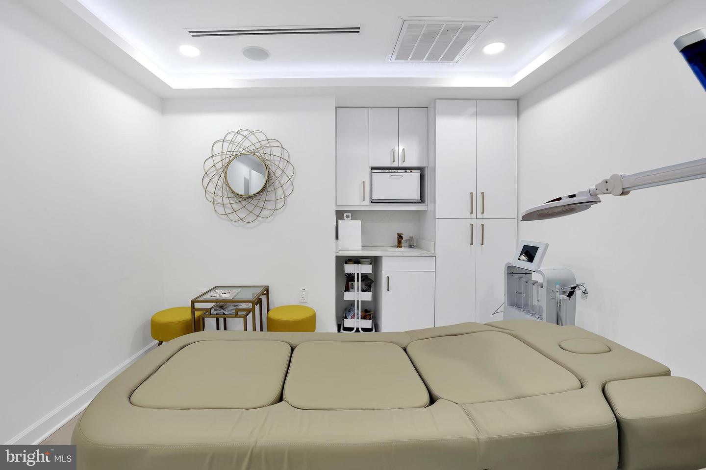 7601 LEWINSVILLE RD #SUITE 305, MCLEAN, Virginia 22102, ,Land,For sale,7601 LEWINSVILLE RD #SUITE 305,VAFX2236908 MLS # VAFX2236908