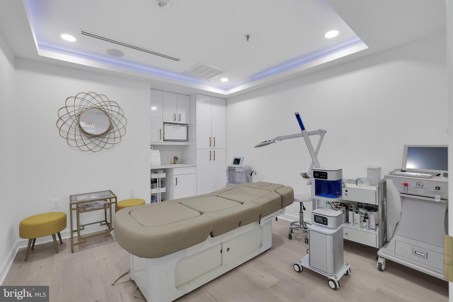 7601 LEWINSVILLE RD #SUITE 305, MCLEAN, Virginia 22102, ,Land,For sale,7601 LEWINSVILLE RD #SUITE 305,VAFX2236908 MLS # VAFX2236908