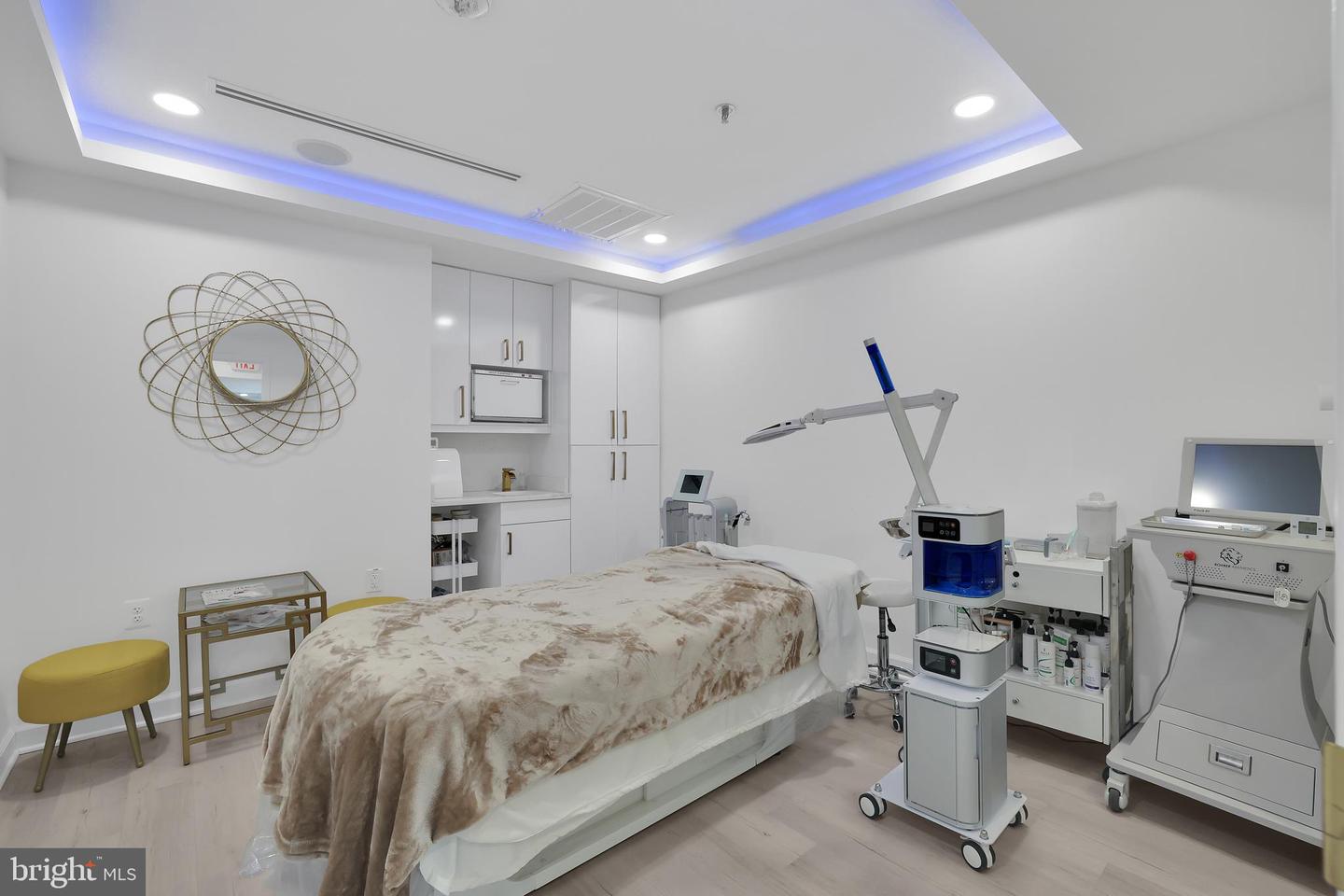 7601 LEWINSVILLE RD #SUITE 305, MCLEAN, Virginia 22102, ,Land,For sale,7601 LEWINSVILLE RD #SUITE 305,VAFX2236908 MLS # VAFX2236908