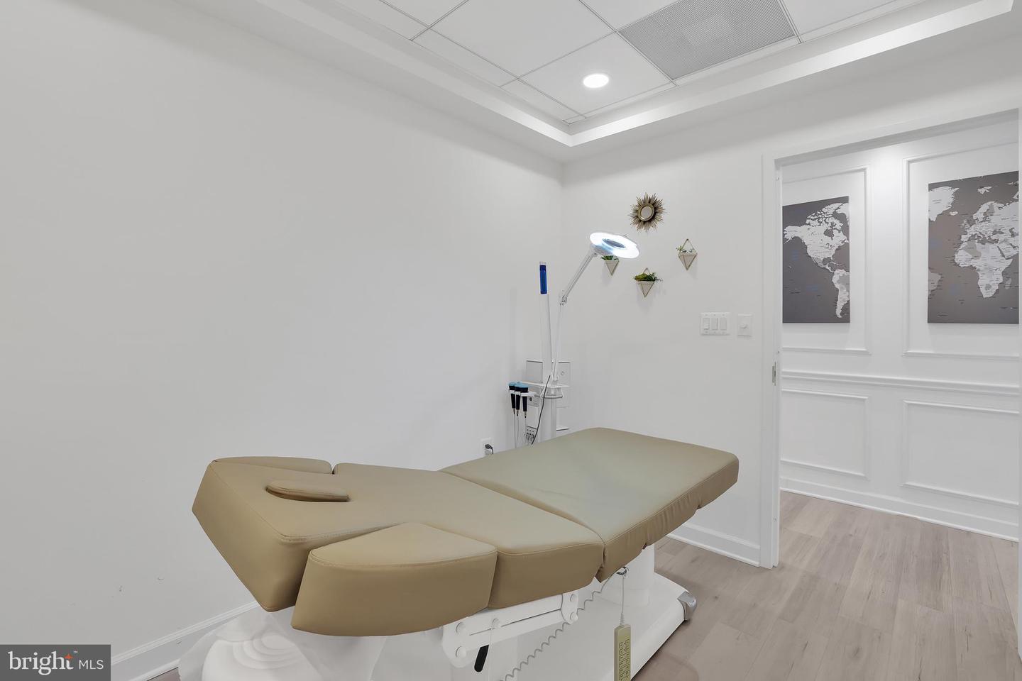 7601 LEWINSVILLE RD #SUITE 305, MCLEAN, Virginia 22102, ,Land,For sale,7601 LEWINSVILLE RD #SUITE 305,VAFX2236908 MLS # VAFX2236908