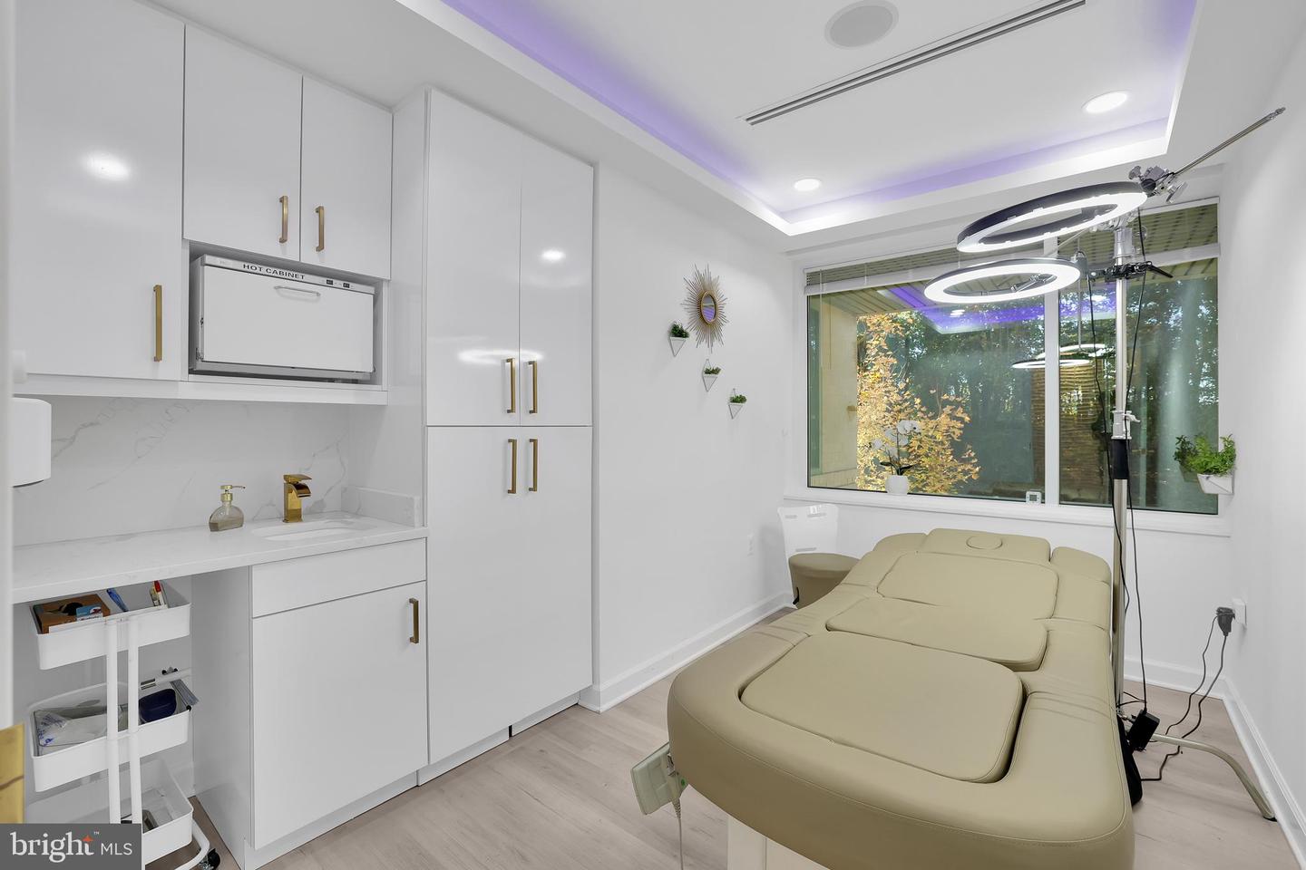 7601 LEWINSVILLE RD #SUITE 305, MCLEAN, Virginia 22102, ,Land,For sale,7601 LEWINSVILLE RD #SUITE 305,VAFX2236908 MLS # VAFX2236908