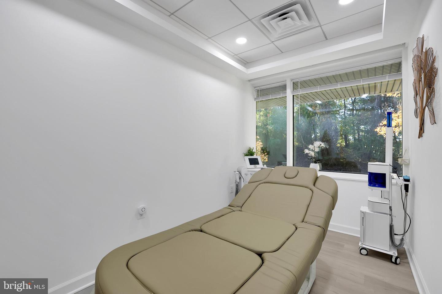 7601 LEWINSVILLE RD #SUITE 305, MCLEAN, Virginia 22102, ,Land,For sale,7601 LEWINSVILLE RD #SUITE 305,VAFX2236908 MLS # VAFX2236908