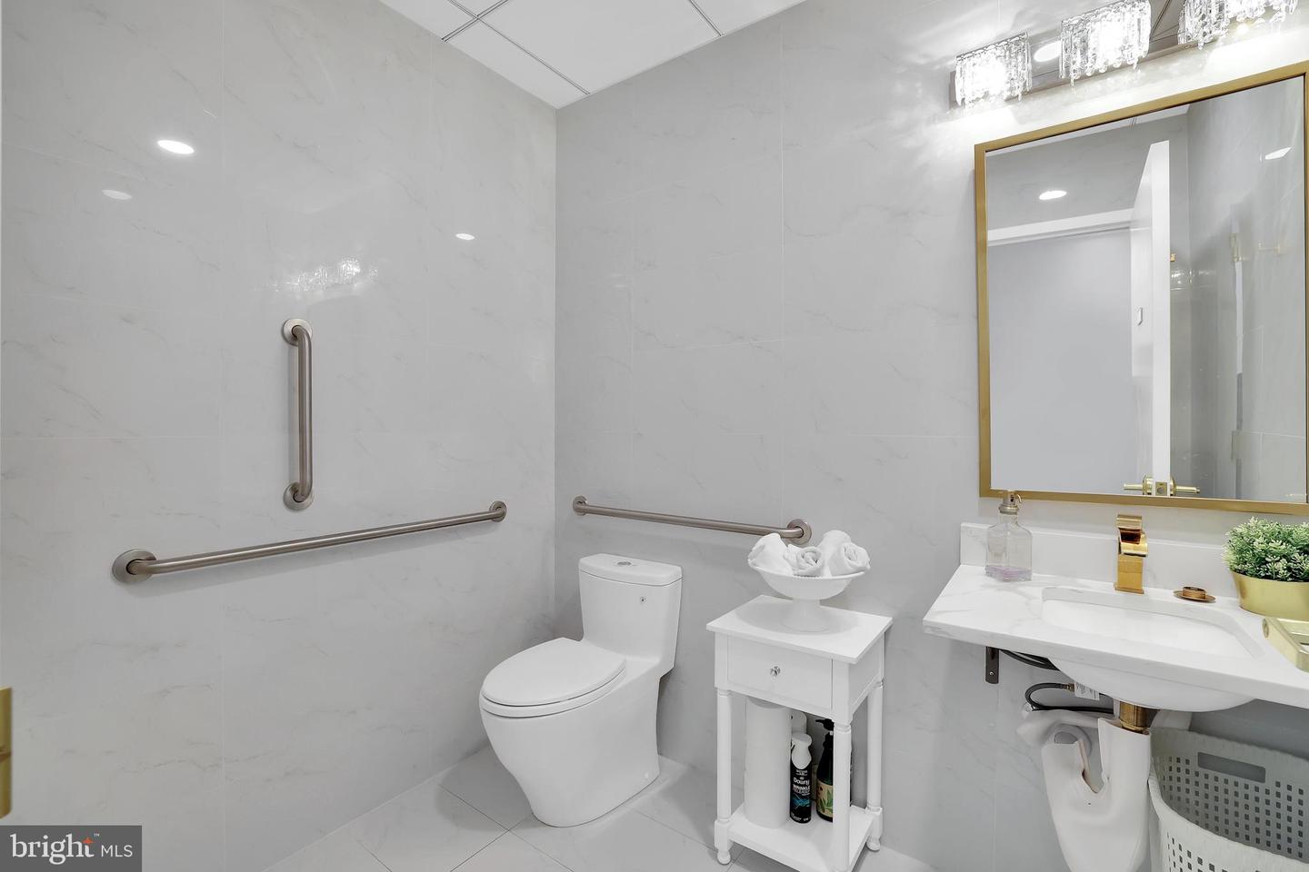 7601 LEWINSVILLE RD #SUITE 305, MCLEAN, Virginia 22102, ,Land,For sale,7601 LEWINSVILLE RD #SUITE 305,VAFX2236908 MLS # VAFX2236908