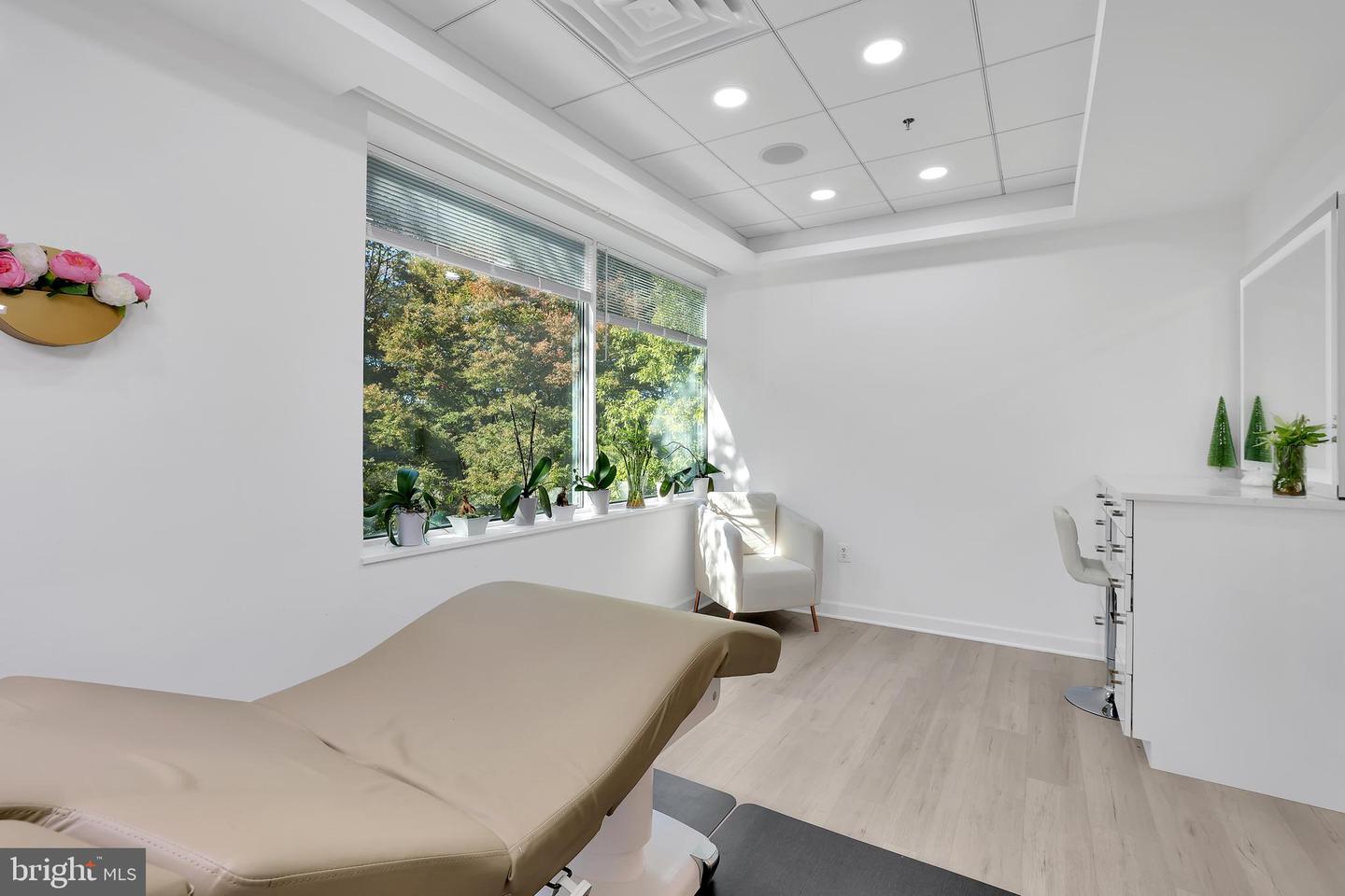 7601 LEWINSVILLE RD #SUITE 305, MCLEAN, Virginia 22102, ,Land,For sale,7601 LEWINSVILLE RD #SUITE 305,VAFX2236908 MLS # VAFX2236908