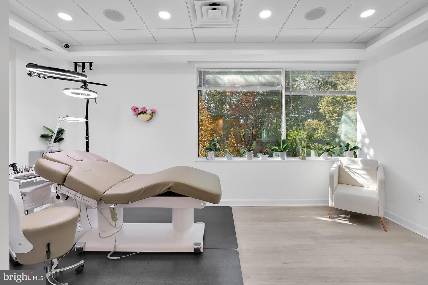 7601 LEWINSVILLE RD #SUITE 305, MCLEAN, Virginia 22102, ,Land,For sale,7601 LEWINSVILLE RD #SUITE 305,VAFX2236908 MLS # VAFX2236908