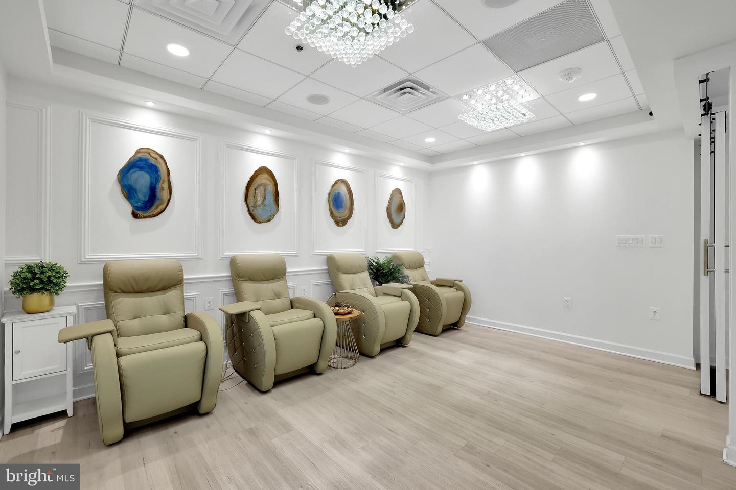 7601 LEWINSVILLE RD #SUITE 305, MCLEAN, Virginia 22102, ,Land,For sale,7601 LEWINSVILLE RD #SUITE 305,VAFX2236908 MLS # VAFX2236908