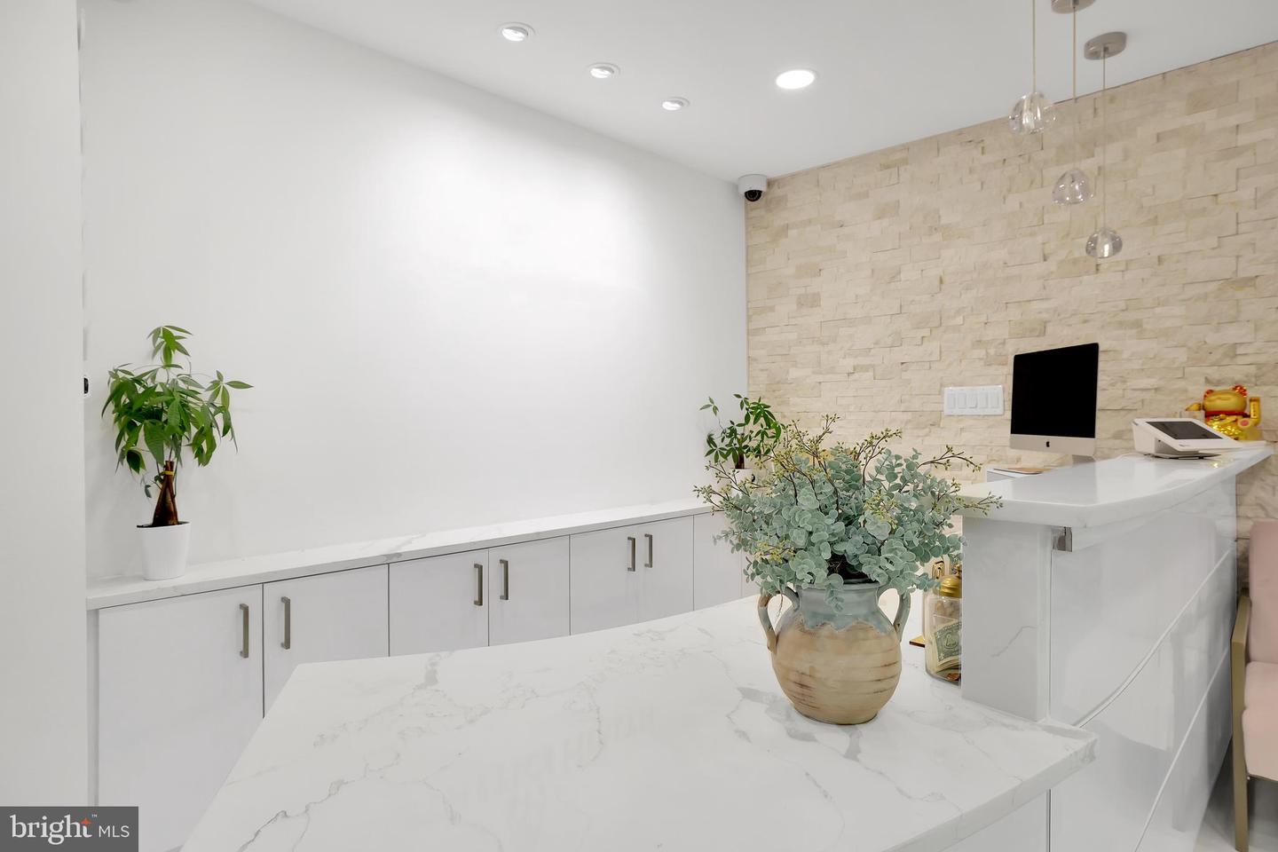 7601 LEWINSVILLE RD #SUITE 305, MCLEAN, Virginia 22102, ,Land,For sale,7601 LEWINSVILLE RD #SUITE 305,VAFX2236908 MLS # VAFX2236908