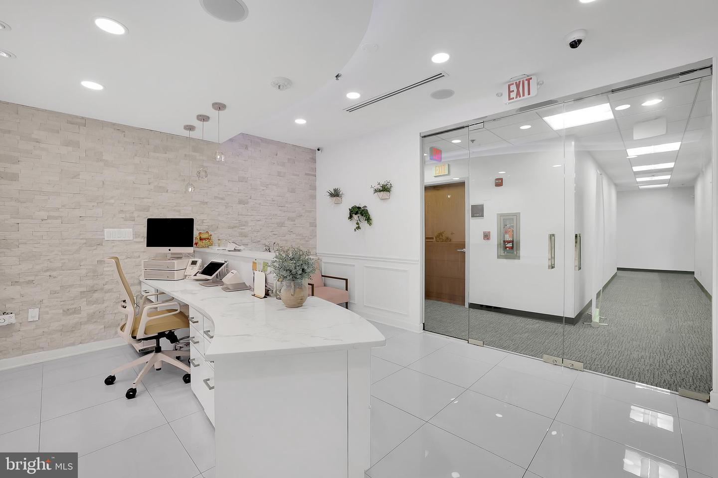 7601 LEWINSVILLE RD #SUITE 305, MCLEAN, Virginia 22102, ,Land,For sale,7601 LEWINSVILLE RD #SUITE 305,VAFX2236908 MLS # VAFX2236908