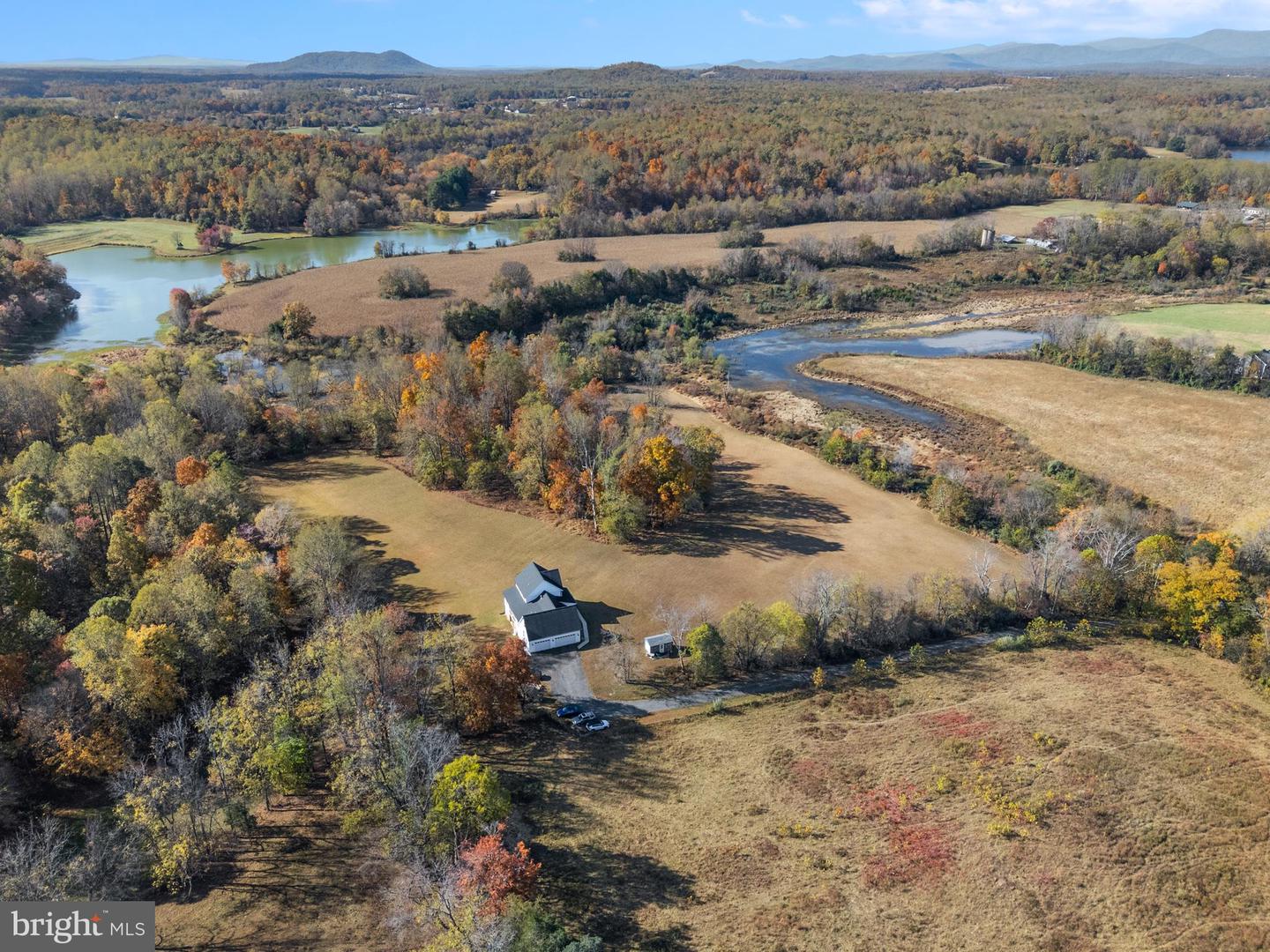 9140 VISTAVIEW LANE, CULPEPER, Virginia 22701, 3 Bedrooms Bedrooms, ,3 BathroomsBathrooms,Residential,For sale,9140 VISTAVIEW LANE,VACU2011934 MLS # VACU2011934