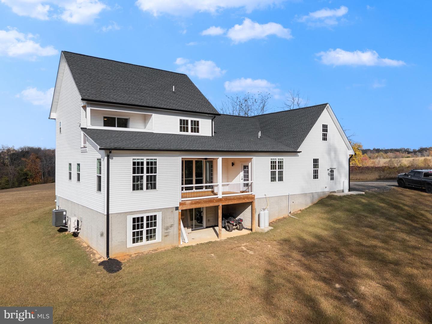 9140 VISTAVIEW LANE, CULPEPER, Virginia 22701, 3 Bedrooms Bedrooms, ,3 BathroomsBathrooms,Residential,For sale,9140 VISTAVIEW LANE,VACU2011934 MLS # VACU2011934