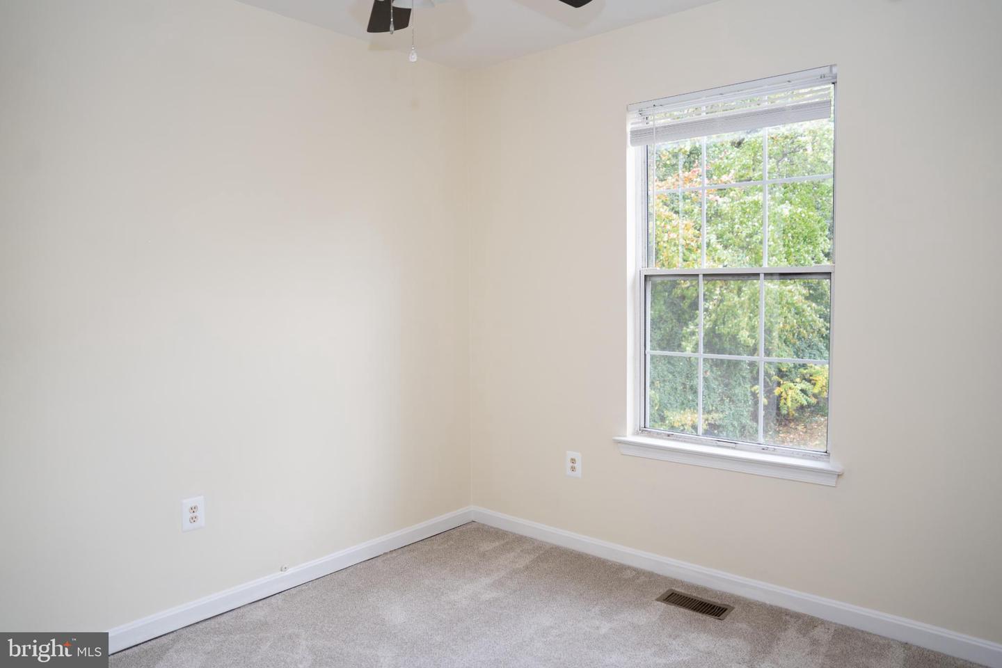 5156 MEETING PL, WOODBRIDGE, Virginia 22193, 4 Bedrooms Bedrooms, 8 Rooms Rooms,3 BathroomsBathrooms,Residential,For sale,5156 MEETING PL,VAPW2107104 MLS # VAPW2107104