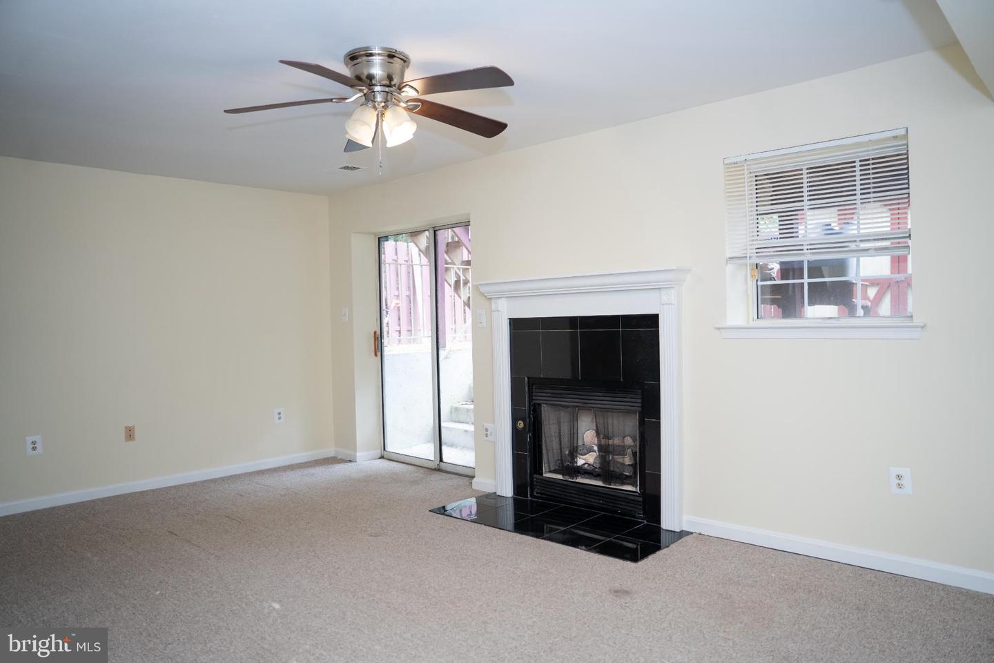 5156 MEETING PL, WOODBRIDGE, Virginia 22193, 4 Bedrooms Bedrooms, 8 Rooms Rooms,3 BathroomsBathrooms,Residential,For sale,5156 MEETING PL,VAPW2107104 MLS # VAPW2107104