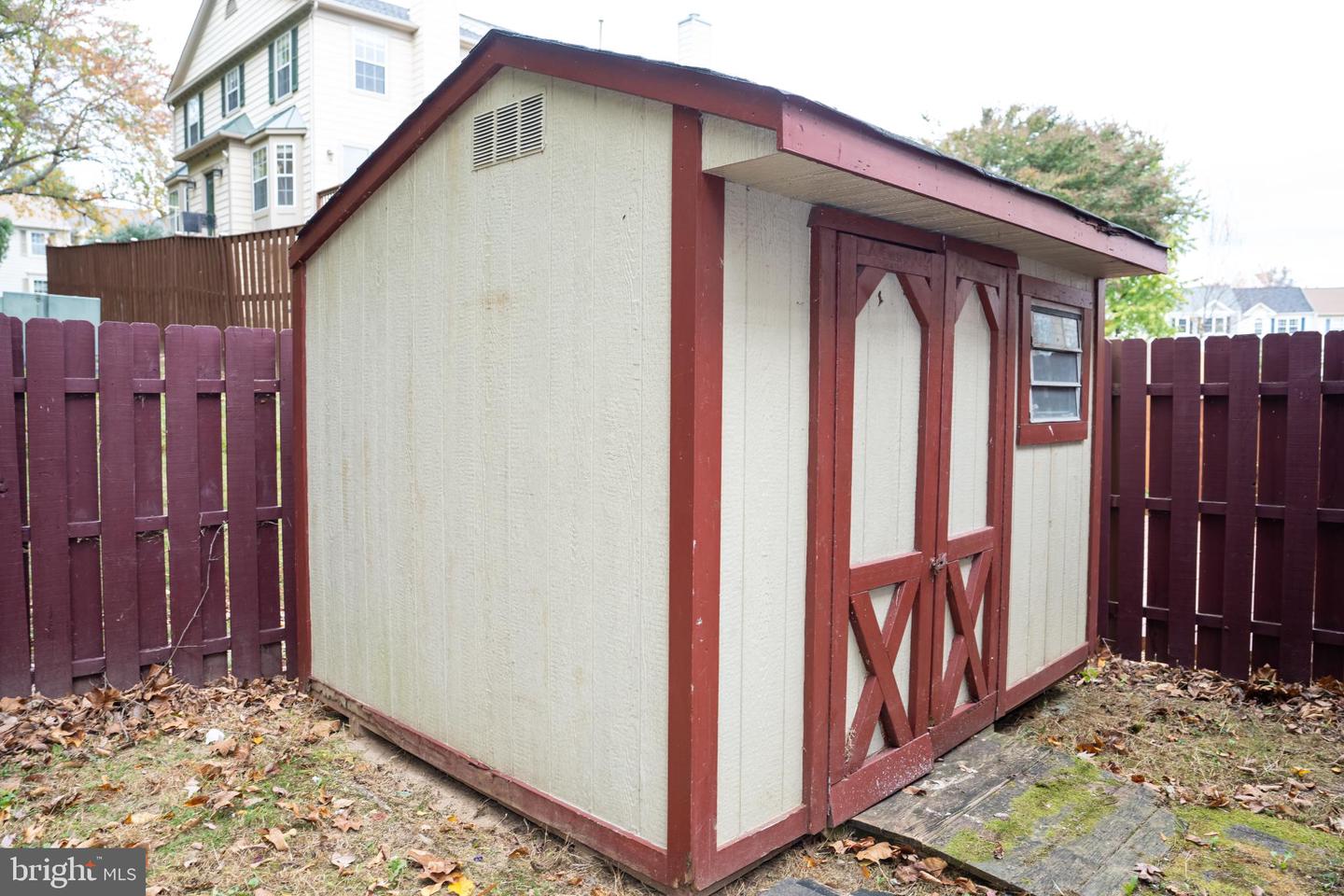 5156 MEETING PL, WOODBRIDGE, Virginia 22193, 4 Bedrooms Bedrooms, 8 Rooms Rooms,3 BathroomsBathrooms,Residential,For sale,5156 MEETING PL,VAPW2107104 MLS # VAPW2107104