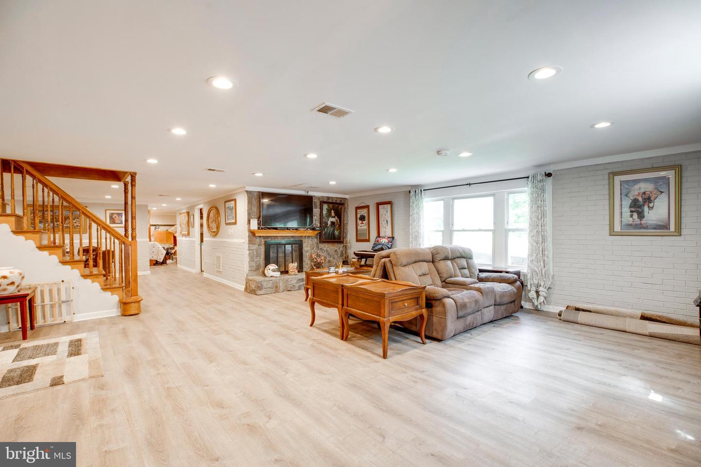 10009 BENT TREE LN, MANASSAS, Virginia 20111, 4 Bedrooms Bedrooms, ,3 BathroomsBathrooms,Residential,For sale,10009 BENT TREE LN,VAPW2107204 MLS # VAPW2107204 10009 BENT TREE LN, MANASSAS, Virginia 20111, 4 Bedrooms Bedrooms, ,3 BathroomsBathrooms,Residential,For sale,10009 BENT TREE LN,VAPW2107204 MLS # VAPW2107204