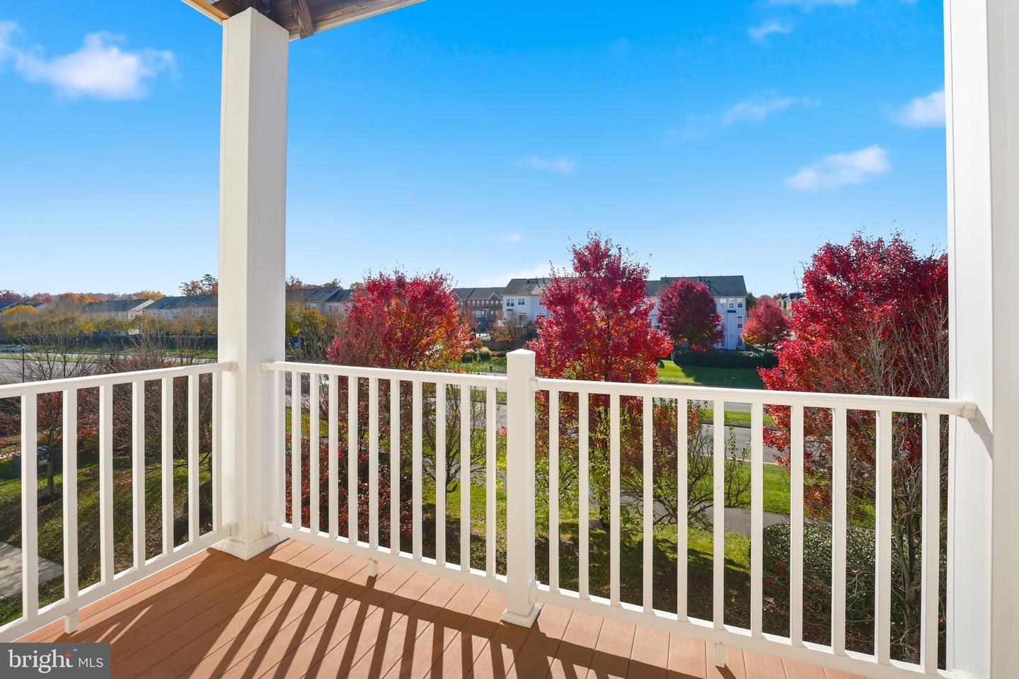 41895 CATHEDRAL VALLEY SQ #302, ALDIE, Virginia 20105, 3 Bedrooms Bedrooms, 8 Rooms Rooms,2 BathroomsBathrooms,Residential,For sale,41895 CATHEDRAL VALLEY SQ #302,VALO2110430 MLS # VALO2110430