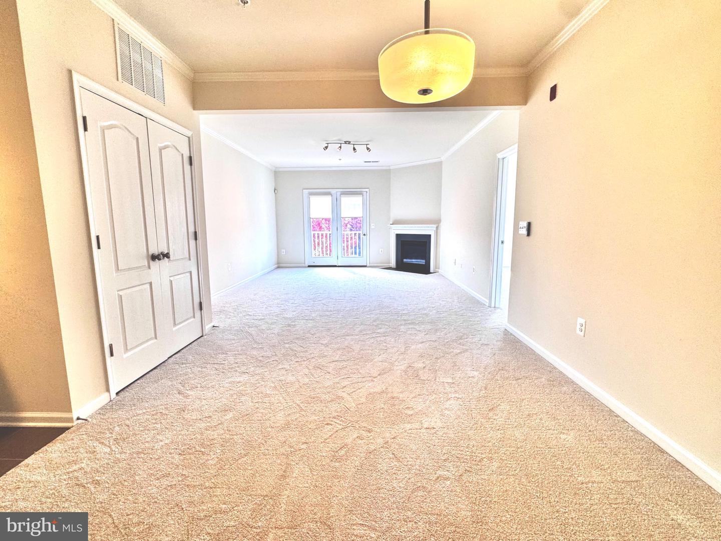 41895 CATHEDRAL VALLEY #302, ALDIE, Virginia 20105, 3 Bedrooms Bedrooms, 8 Rooms Rooms,2 BathroomsBathrooms,Residential,For sale,41895 CATHEDRAL VALLEY #302,VALO2110430 MLS # VALO2110430