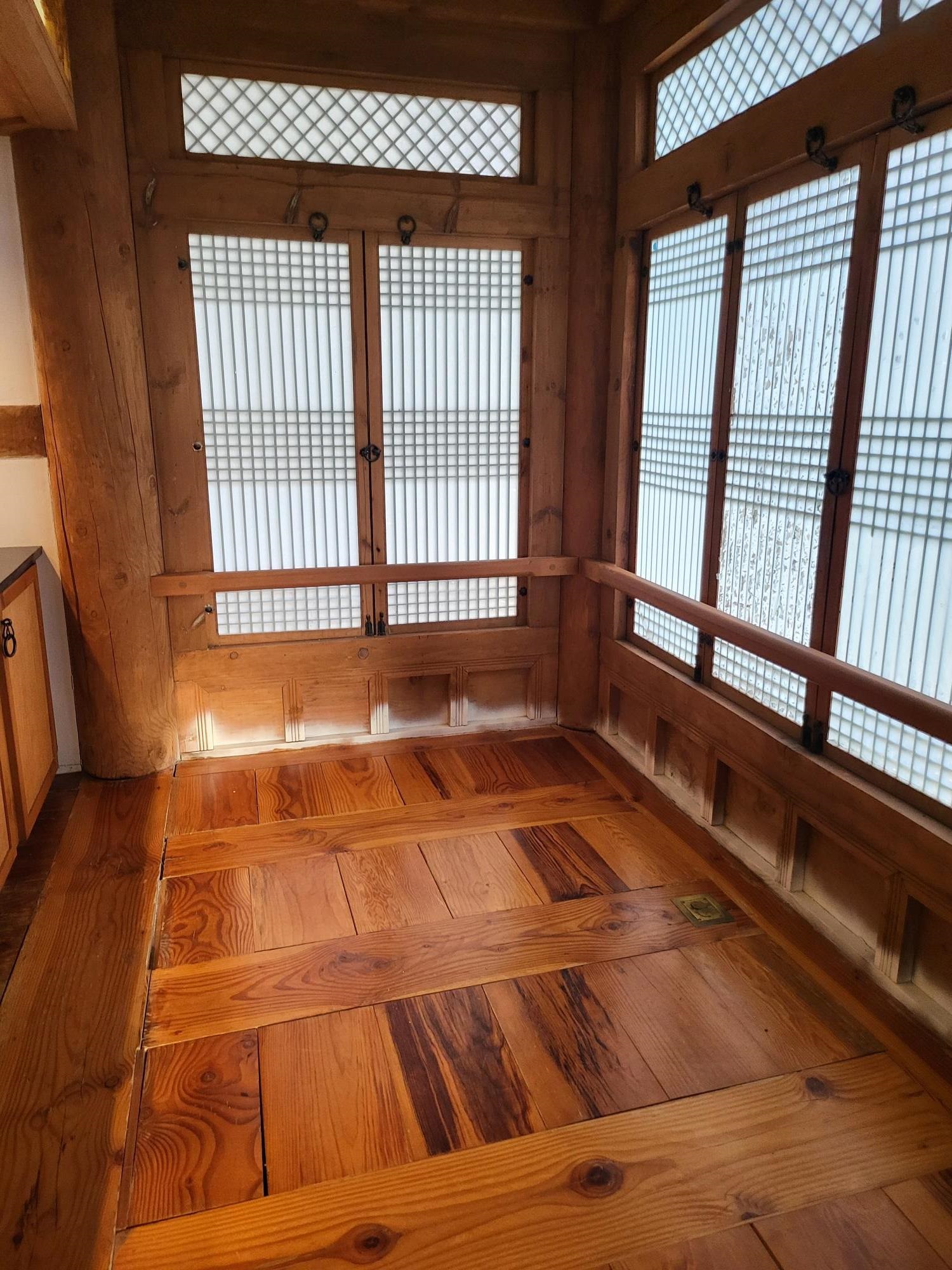 106 AIRPORT DR, HOT SPRINGS, Virginia 24445, 1 Bedroom Bedrooms, ,1 BathroomBathrooms,Residential,Temple,106 AIRPORT DR,670680 MLS # 670680 106 AIRPORT DR, HOT SPRINGS, Virginia 24445, 1 Bedroom Bedrooms, ,1 BathroomBathrooms,Residential,Temple,106 AIRPORT DR,670680 MLS # 670680