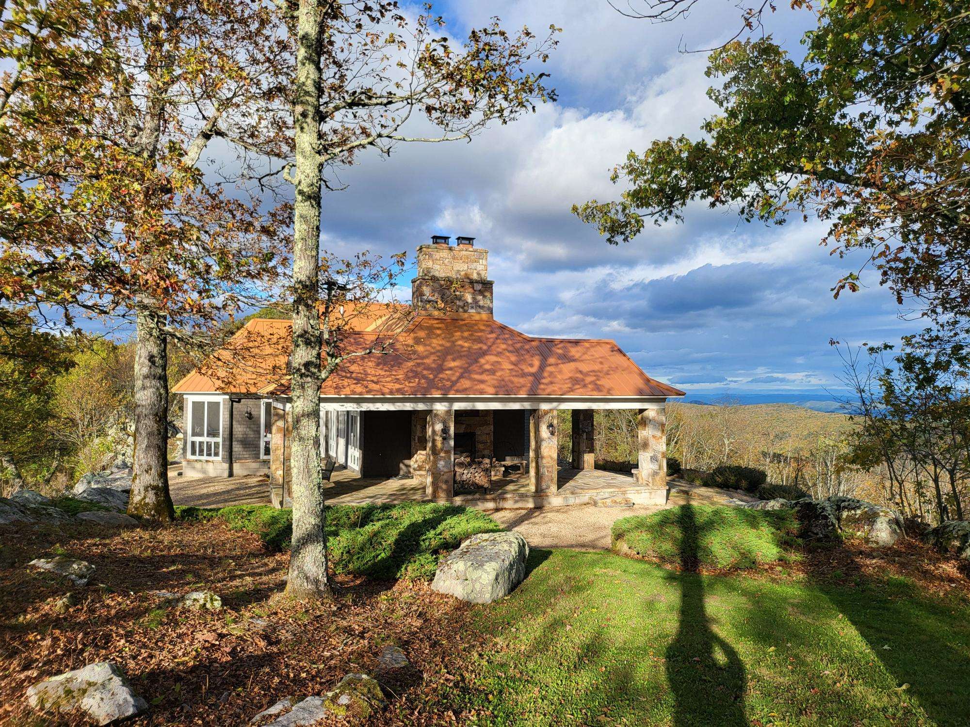 504 AIRPORT DR, HOT SPRINGS, Virginia 24445, 3 Bedrooms Bedrooms, ,3 BathroomsBathrooms,Residential,The Lodge,504 AIRPORT DR,670681 MLS # 670681 504 AIRPORT DR, HOT SPRINGS, Virginia 24445, 3 Bedrooms Bedrooms, ,3 BathroomsBathrooms,Residential,The Lodge,504 AIRPORT DR,670681 MLS # 670681